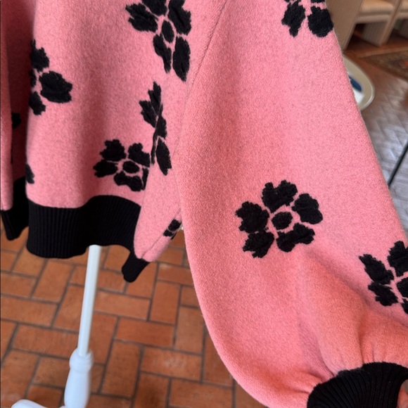 Manoush - Women’s Pink Daisy Floral Sweater - Size: Medium - Picture 5 of 9